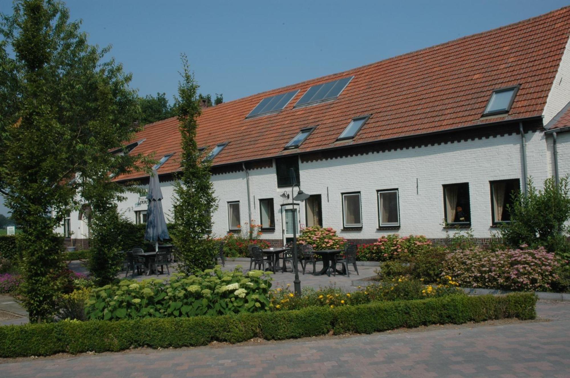 Hotel Lemmenhof Ell Exterior photo